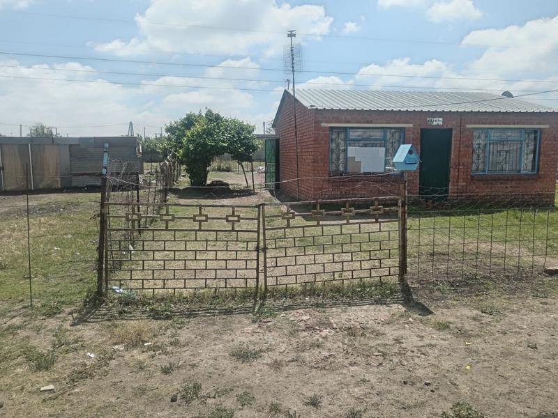 2 Bedroom Property for Sale in Theunissen Free State